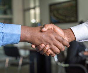 How to be standout job candidate How to be standout job candidate